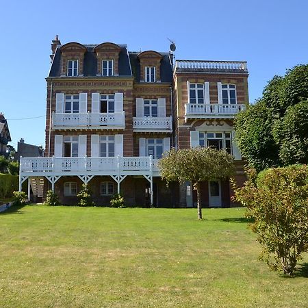 Guesthouse La Mascotte ヴィレ・シュル・メール エクステリア 写真